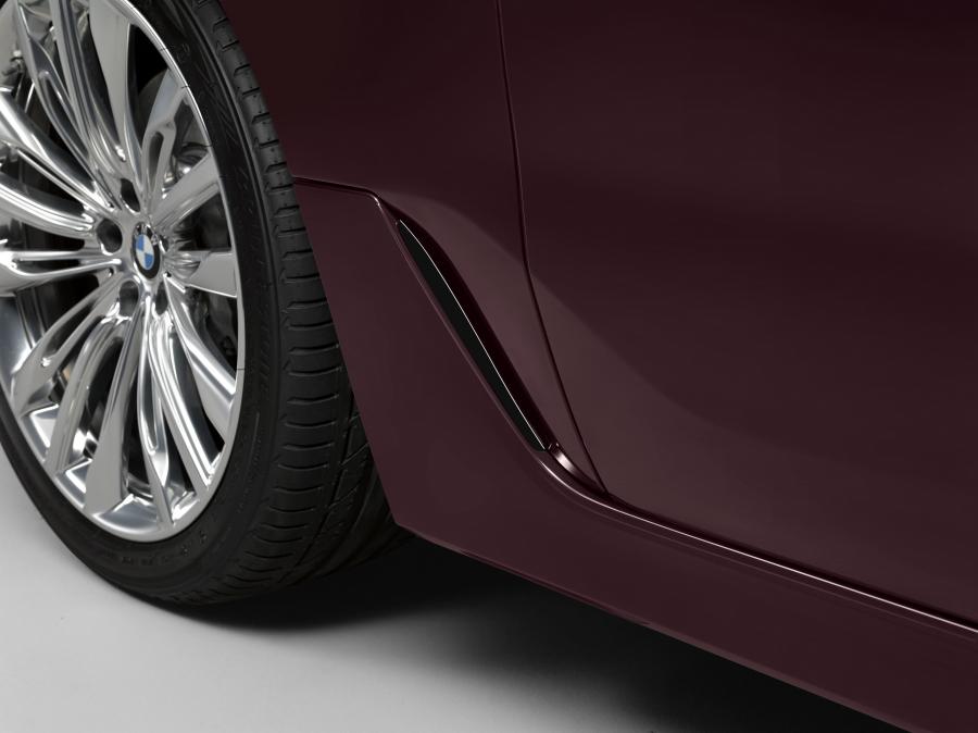 Детали экстерьера BMW 630d xDrive Gran Turismo Luxury Line 2017 года  (WW) (фото 9 из 11)